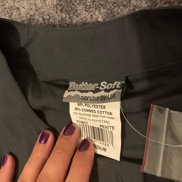 Scrub jacket - Picture 2 of 3